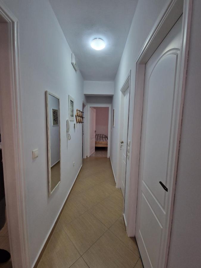 Lirika'S Airport House Apartment Artemida  Ngoại thất bức ảnh