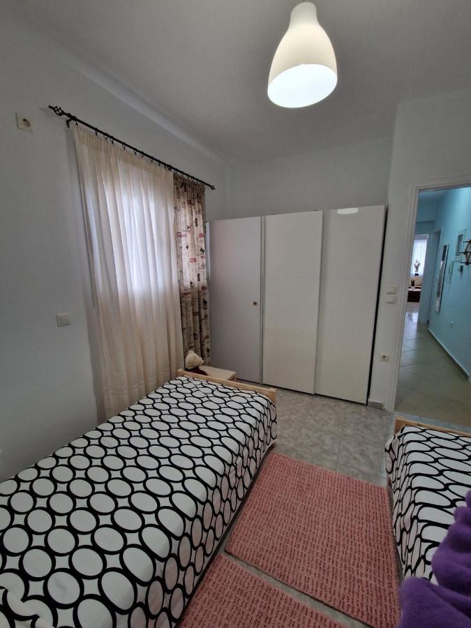 Lirika'S Airport House Apartment Artemida  Ngoại thất bức ảnh